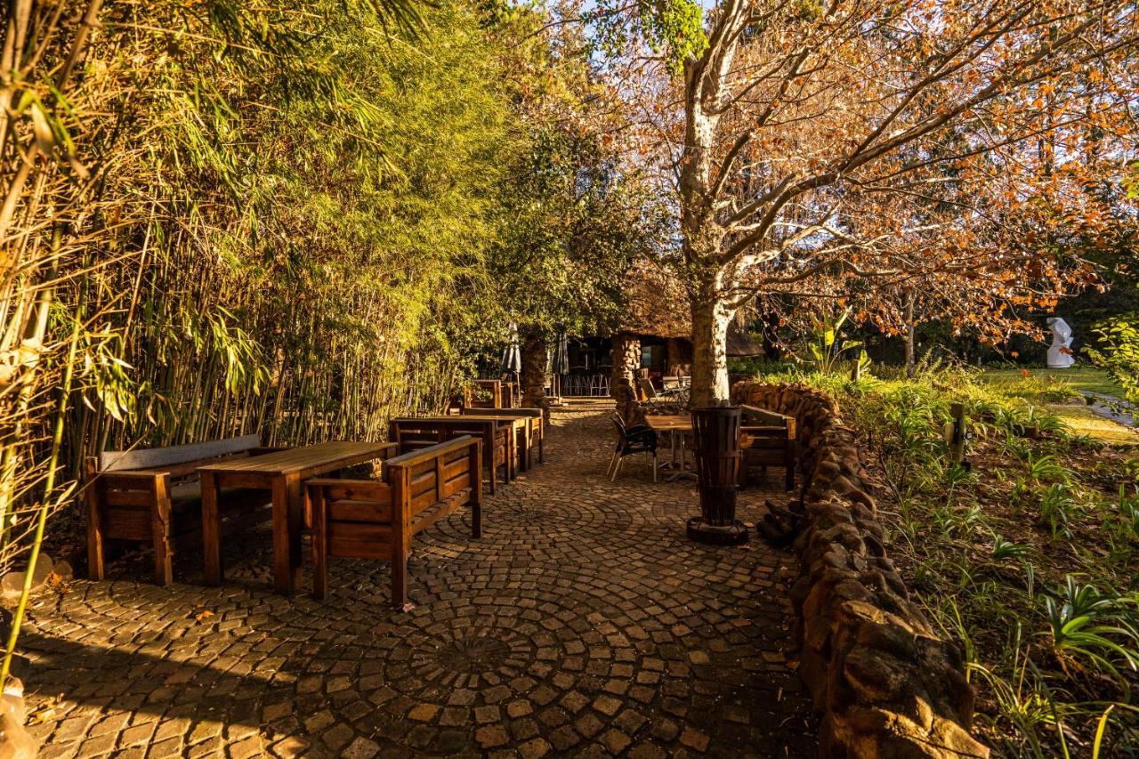 Hakunamatata Lodge & Health Spa/ Wedding & Conference Venue Малдерсдрифт Екстер'єр фото